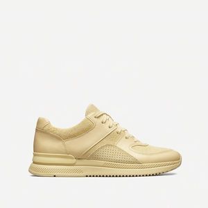 Everlane Tread Sneaker in Butter